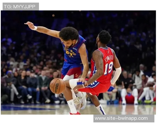 穆雷半场火力全开14投9中三分命中率高达50砍下23分助球队争胜